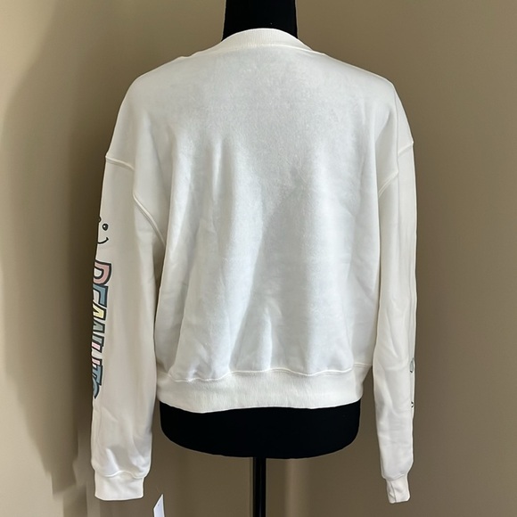 🆕 Peanuts Snoopy and Friends Sweatshirt Juniors Large - Picture 3 of 5